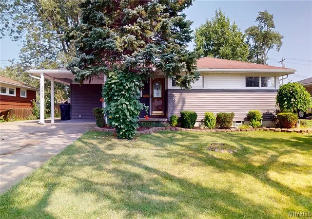 Photo 1 of Sale Pending at 2045 Parker Blvd, Tonawanda, NY 14150 | MLS# B1707005 | Listing updated on 2026-09-09