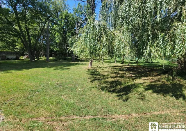 Photo 4 of Single family home for sale at 24 Woodward Dr, Fredonia, NY 14063 | MLS# R1706608 | Listing updated on 2026-09-05