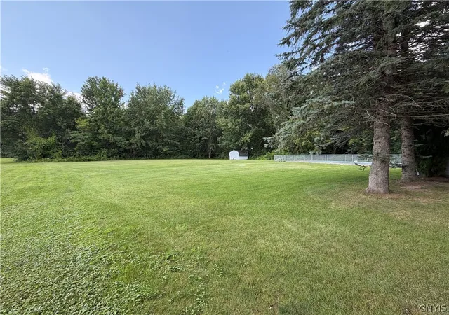 Photo 4 of Single family home for sale at 6481 N Manlius Rd, Kirkville, NY 13082 | MLS# S1707074 | Listing updated on 2026-09-13
