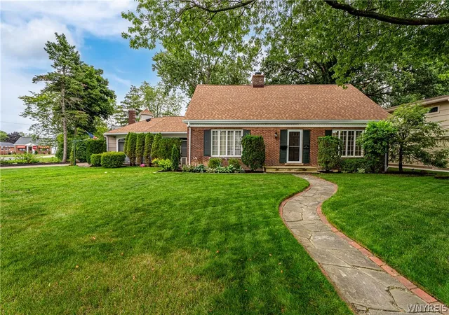Photo 3 of Sale Pending at 111 Marjann Ter, Buffalo, NY 14223 | MLS# B1706951 | Listing updated on 2026-08-27