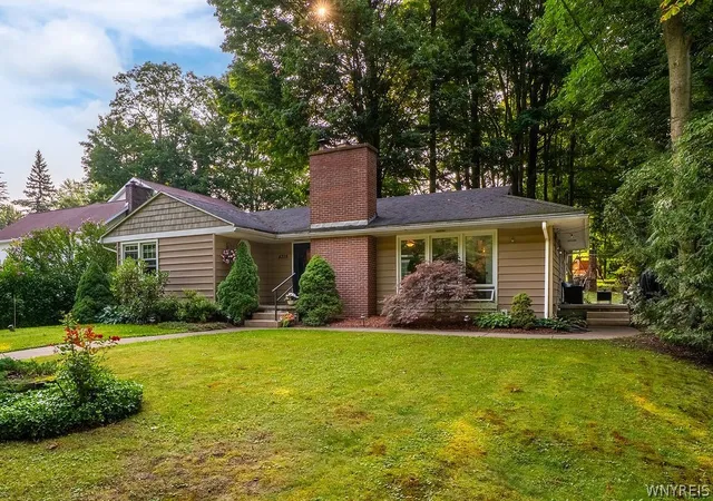 Photo 2 of Sale Pending at 4715 Clark St, Hamburg, NY 14075 | MLS# B1706482 | Listing updated on 2026-08-19