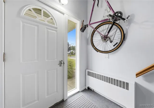 Listing Photo 4 - Condo for sale in building located at 142 Onondaga Ave, Buffalo, NY 14220