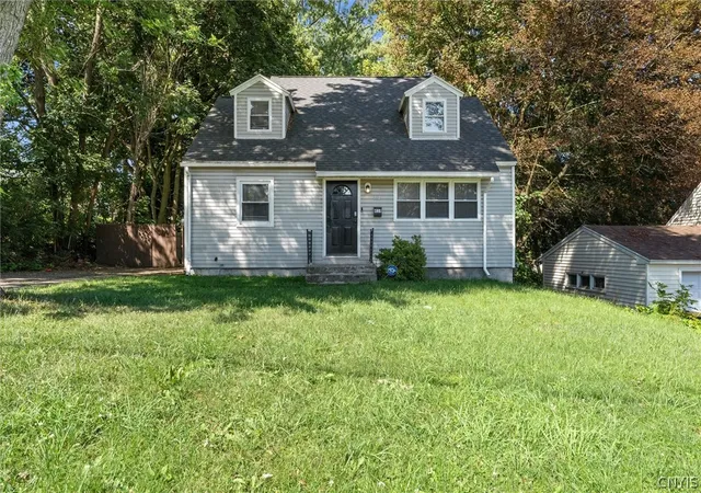 Single family home for sale at 414 Beverly Dr, Syracuse, NY 13219 | MLS# S1706954