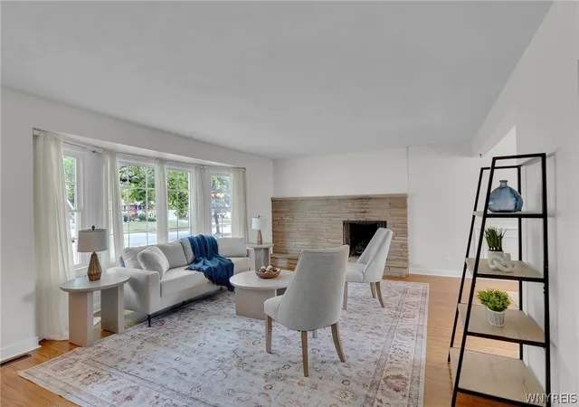 Photo 3 of Sale Pending at 298 Donna Lea Blvd, Buffalo, NY 14221 | MLS# B1706873 | Listing updated on 2026-08-29