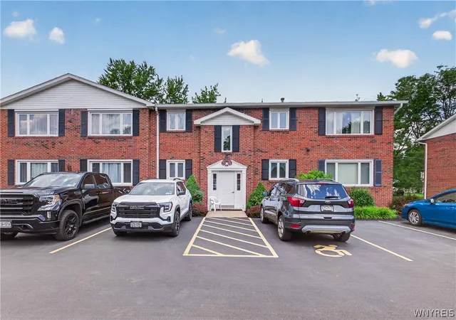 Photo 2 of Sale Pending at 1051 Reserve Rd #5, Buffalo, NY 14224 | MLS# B1703681 | Listing updated on 2026-09-02