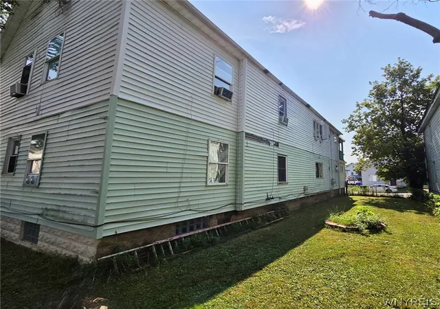 Photo 3 of Sale Pending at 144 Duerstein St, Buffalo, NY 14210 | MLS# B1706605 | Listing updated on 2026-09-02