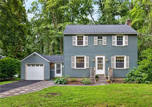Photo 2 of Sale Pending at 113 Rye Rd, Rochester, NY 14626 | MLS# R1707119 | Listing updated on 2026-09-01