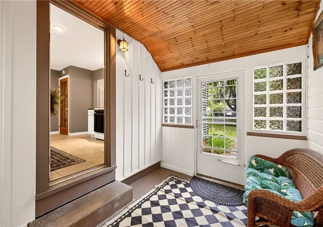 Photo 3 of Sale Pending at 113 Rye Rd, Rochester, NY 14626 | MLS# R1707119 | Listing updated on 2026-09-01