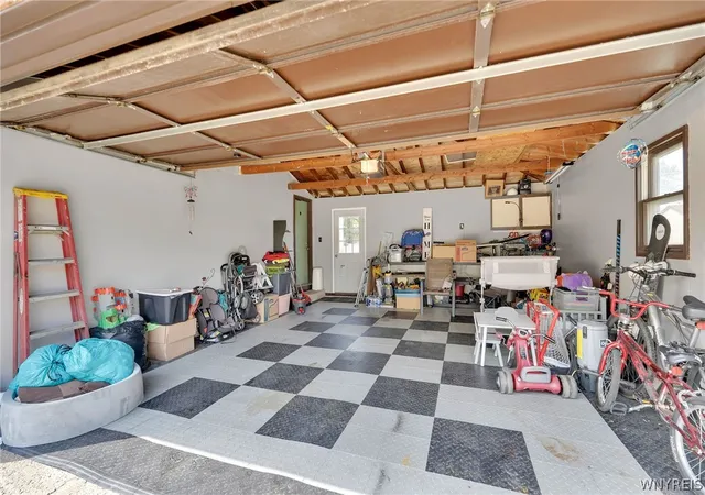 Photo 3 of Sale Pending at 3710 Howard Rd, Hamburg, NY 14075 | MLS# B1707115 | Listing updated on 2026-08-27