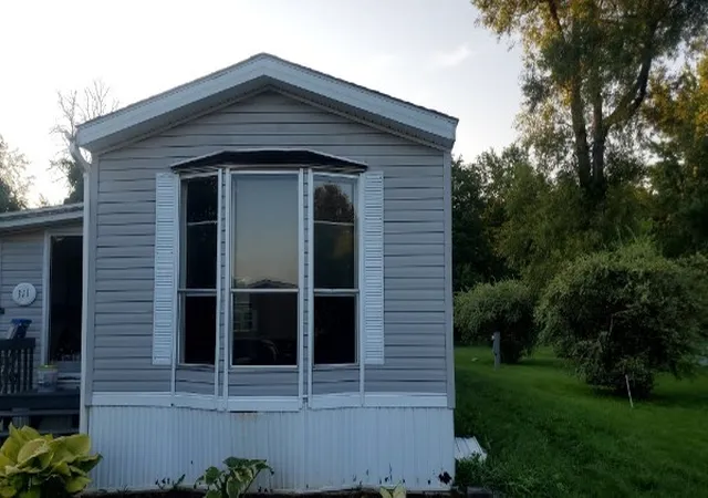 Photo 2 of Sale Pending at 311 Sunset Dr, Holley, NY 14470 | MLS# R1706623 | Listing updated on 2026-09-04
