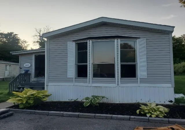 Photo 3 of Sale Pending at 311 Sunset Dr, Holley, NY 14470 | MLS# R1706623 | Listing updated on 2026-09-04