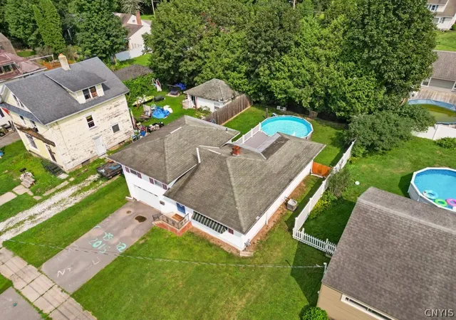 Photo 4 of Sale Pending at 255 South 4th Ave, Ilion, NY 13357 | MLS# S1707243 | Listing updated on 2026-08-27