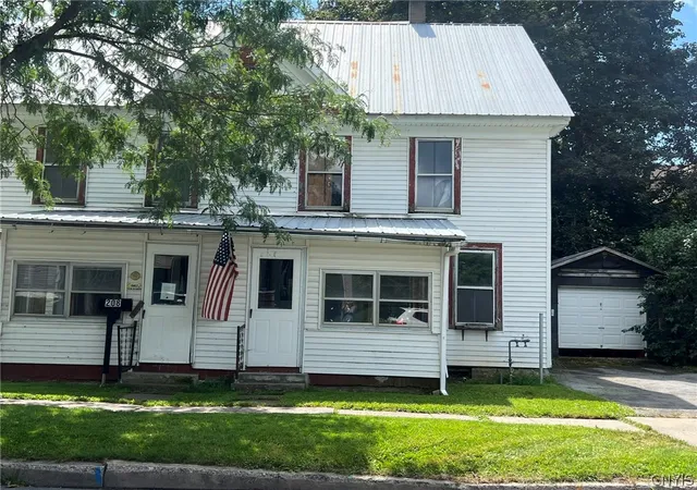 Photo 2 of Single family home for sale at 208 Academy St, Watertown, NY 13601 | MLS# S1706636 | Listing updated on 2026-08-14