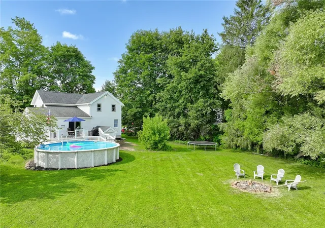 Photo 3 of Sale Pending at 1941 Paddy Ln, Ontario, NY 14519 | MLS# R1707059 | Listing updated on 2026-08-23