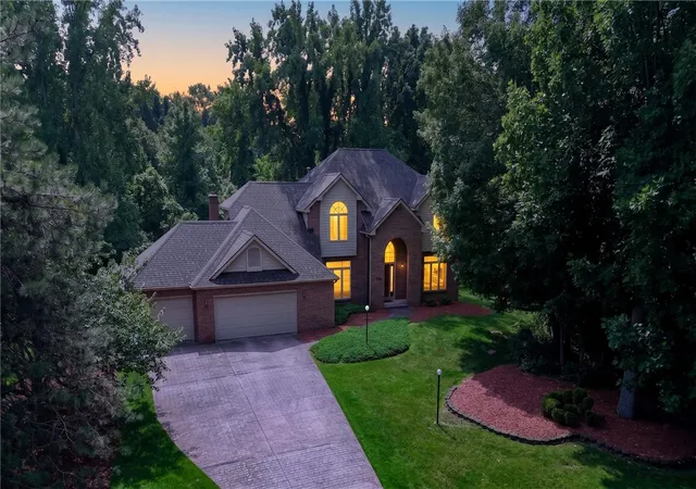 Photo 2 of Single family home for sale at 1125 Ohstrom Park, Webster, NY 14580 | MLS# R1707004 | Listing updated on 2026-09-07