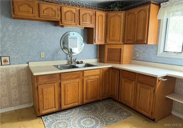 Photo 2 of Sale Pending at 490 27th Street, Niagara Falls, NY 14303 | MLS# B1706054 | Listing updated on 2026-08-29