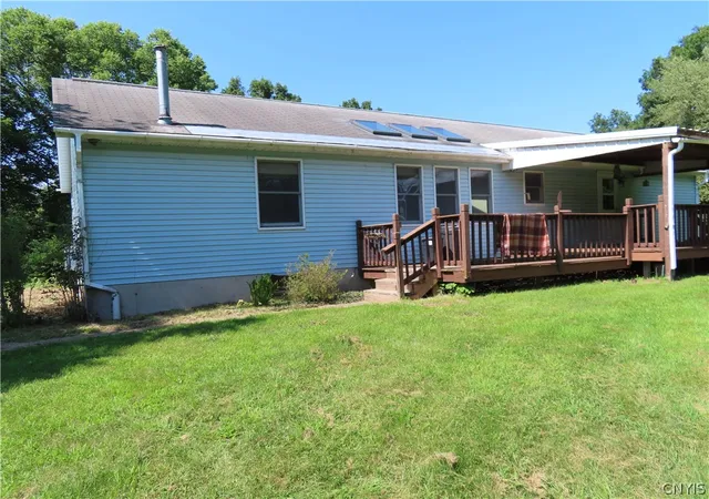 Photo 3 of Sale Pending at 4886 Shepard Rd, Marcellus, NY 13108 | MLS# S1707307 | Listing updated on 2026-09-01