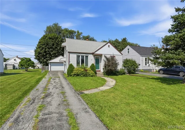 Photo 2 of Single family home for sale at 72 Grand Blvd, Buffalo, NY 14225 | MLS# B1707484 | Listing updated on 2026-09-10