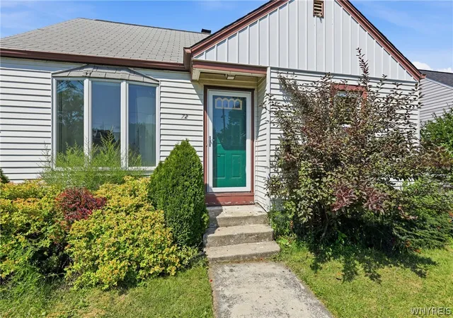 Photo 3 of Single family home for sale at 72 Grand Blvd, Buffalo, NY 14225 | MLS# B1707484 | Listing updated on 2026-09-10