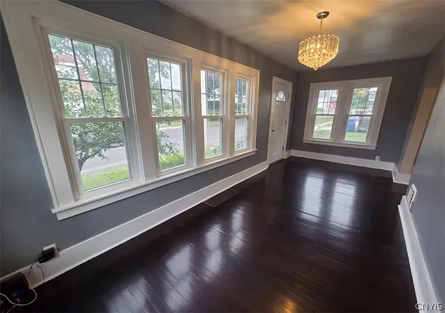 Photo 3 of Single family home for sale at 337 Marlborough Rd, Syracuse, NY 13206 | MLS# S1707534 | Listing updated on 2026-08-17