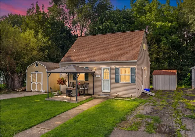 Photo 1 of Single family home for sale at 1 Circuit Dr, Elmira, NY 14904 | MLS# R1707241 | Listing updated on 2026-08-17