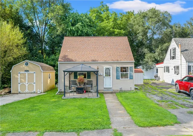Photo 2 of Single family home for sale at 1 Circuit Dr, Elmira, NY 14904 | MLS# R1707241 | Listing updated on 2026-08-17