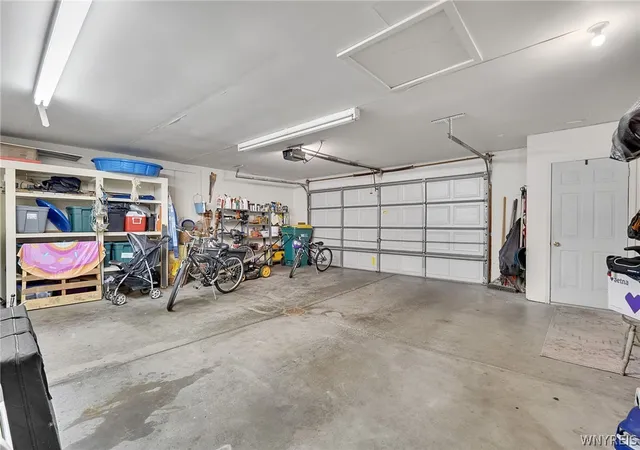 Listing Photo 4 - Condo for sale in building located at 10705 Keller Rd, Clarence, NY 14031