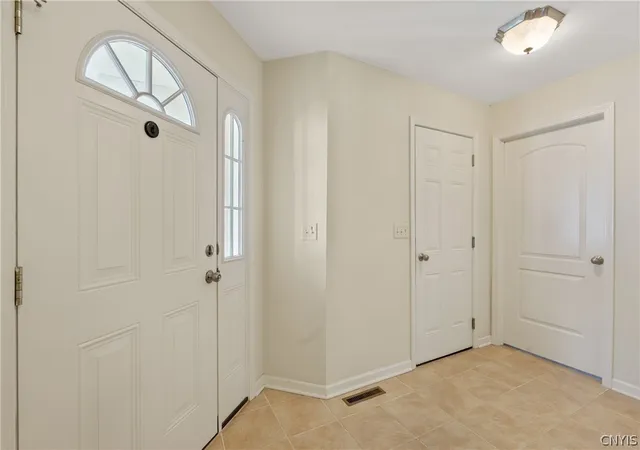 Photo 3 of Sale Pending at 8430 Marco Ln, Baldwinsville, NY 13027 | MLS# S1706815 | Listing updated on 2026-08-27