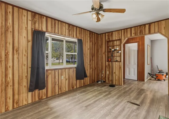 Photo 2 of Single family home for sale at 334 Denison Pkwy E, Corning, NY 14830 | MLS# R1706665 | Listing updated on 2026-09-08