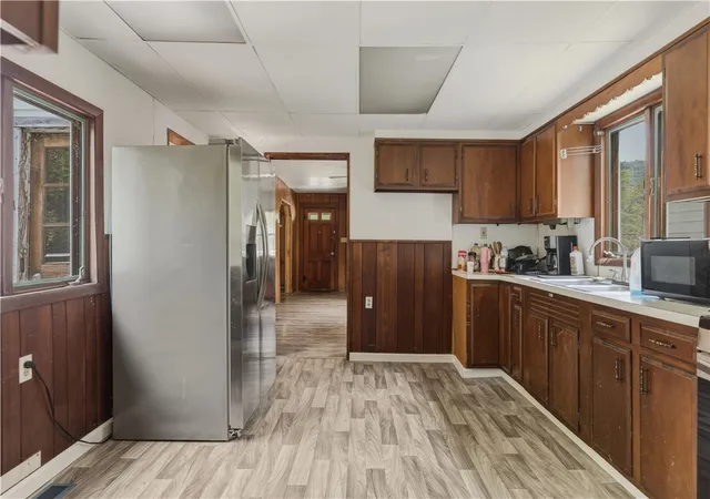 Photo 4 of Single family home for sale at 334 Denison Pkwy E, Corning, NY 14830 | MLS# R1706665 | Listing updated on 2026-09-08