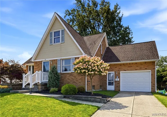 Photo 2 of Sale Pending at 55 Greenhill Ter, Buffalo, NY 14224 | MLS# B1707577 | Listing updated on 2026-09-10