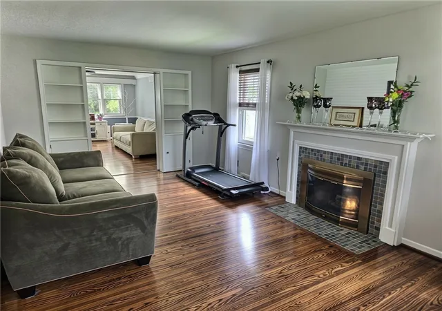 Photo 2 of Sale Pending at 55 Glenmont Dr, Rochester, NY 14617 | MLS# R1707486 | Listing updated on 2026-09-02