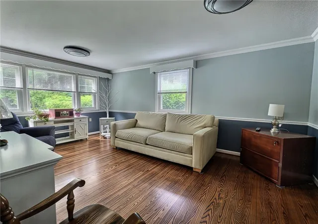 Photo 3 of Sale Pending at 55 Glenmont Dr, Rochester, NY 14617 | MLS# R1707486 | Listing updated on 2026-09-02