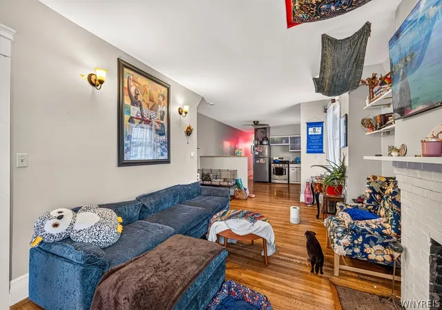 Listing Photo 4 - Condo for sale in building located at 20-22 Granger Pl, Buffalo, NY 14222
