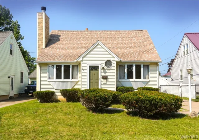 Photo 1 of Sale Pending at 938 Riverview Blvd, Tonawanda, NY 14150 | MLS# B1707581 | Listing updated on 2026-08-21