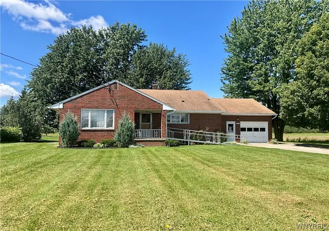 Photo 1 of Single family home for sale at 6680 Heise Rd, Clarence Center, NY 14032 | MLS# B1707515 | Listing updated on 2026-08-18