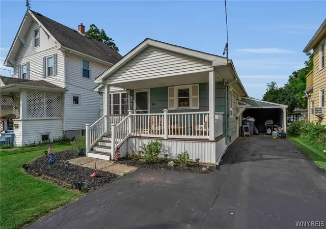 Photo 2 of Sale Pending at 61a Grove Ave, Lockport, NY 14094 | MLS# B1707451 | Listing updated on 2026-09-02