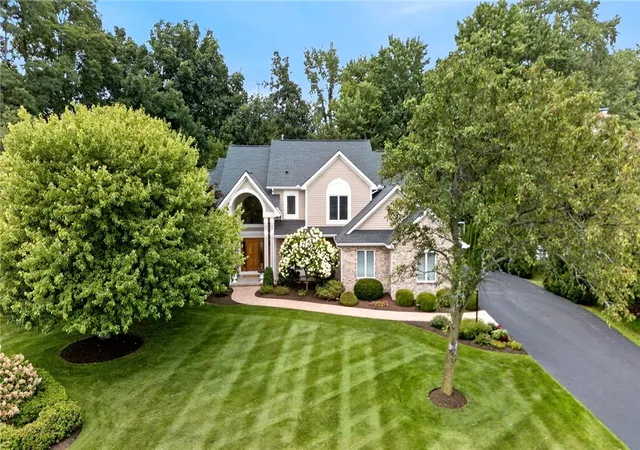Photo 1 of Sale Pending at 8 Folkestone Ln, Penfield, NY 14526 | MLS# R1702886 | Listing updated on 2026-09-03