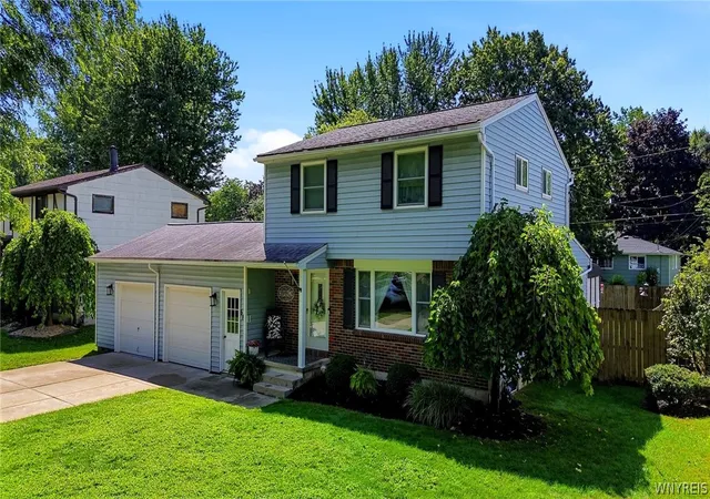 Photo 3 of Sale Pending at 68 Lyrae Dr, Getzville, NY 14068 | MLS# B1707230 | Listing updated on 2026-08-31