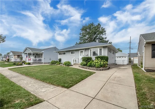 Photo 2 of Sale Pending at 270 Floradale Ave, Tonawanda, NY 14150 | MLS# B1707601 | Listing updated on 2026-09-25