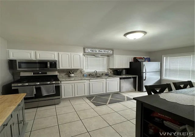 Photo 3 of Sale Pending at 3259 Jerauld Ave, Niagara Falls, NY 14305 | MLS# B1707660 | Listing updated on 2026-09-09