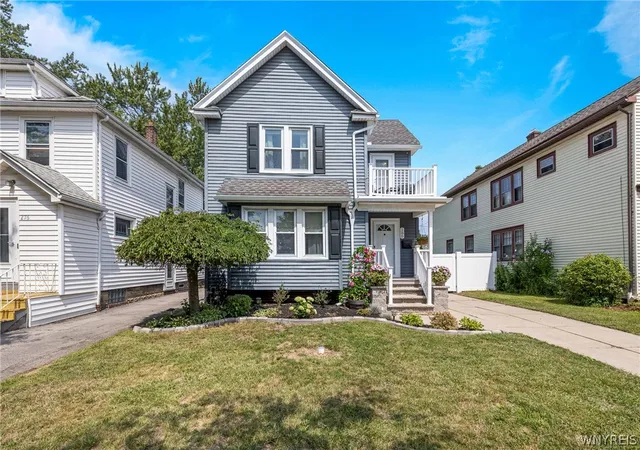 Photo 3 of Sale Pending at 280 Nassau Ave, Buffalo, NY 14217 | MLS# B1707551 | Listing updated on 2026-09-08