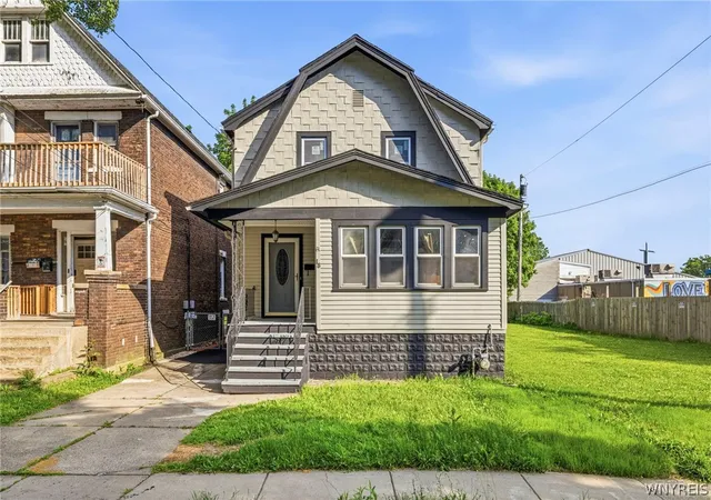 Photo 2 of Sale Pending at 15 Remoleno St, Buffalo, NY 14220 | MLS# B1707747 | Listing updated on 2026-09-02