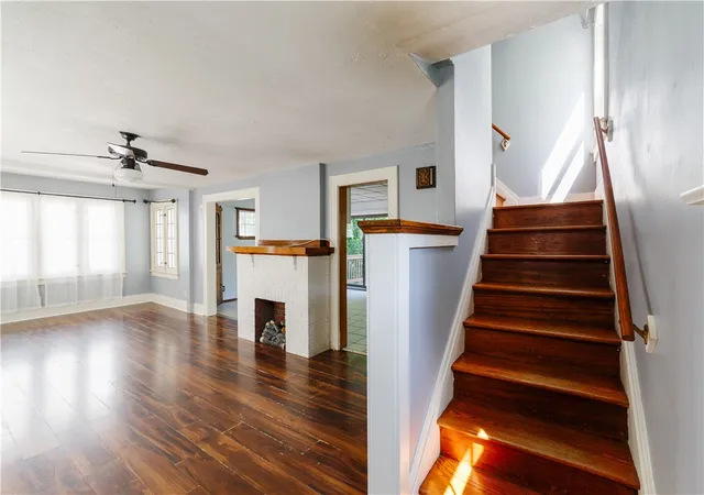 Photo 4 of Sale Pending at 52 Indiana St, Rochester, NY 14609 | MLS# R1706485 | Listing updated on 2026-08-26