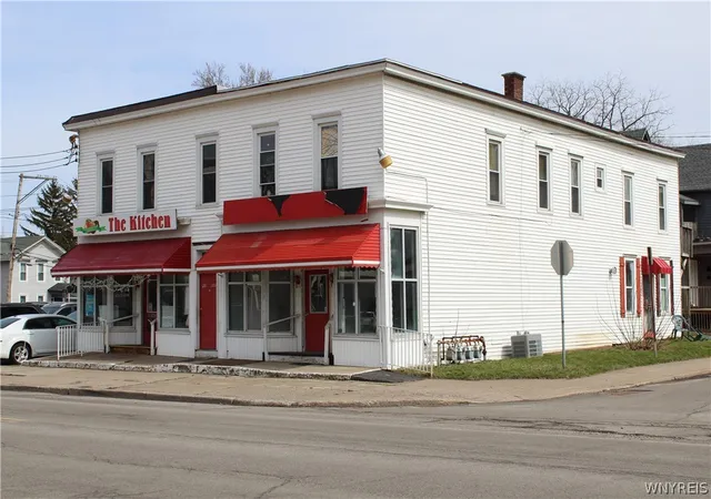 Photo 2 of Multi family home for sale at 207 221 Washburn St, Lockport, NY 14094 | MLS# B1707670 | Listing updated on 2026-08-17