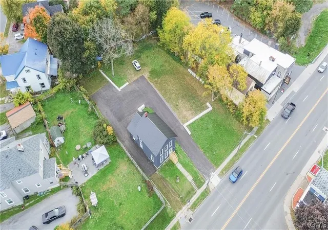Photo 3 of Single family home for sale at 523 Arsenal St, Watertown, NY 13601 | MLS# S1707565 | Listing updated on 2026-08-17