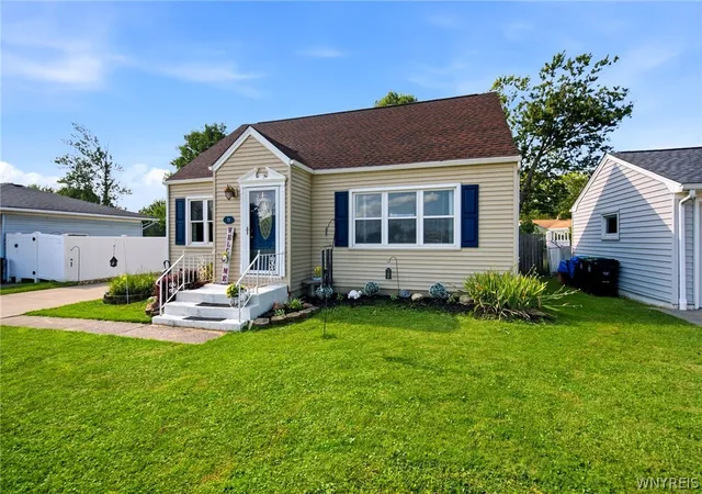 Photo 2 of Sale Pending at 72 Taylor Dr, Tonawanda, NY 14150 | MLS# B1706157 | Listing updated on 2026-08-26