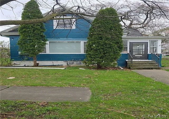 Photo 1 of Sale Pending at 147 Wadsworth St, Syracuse, NY 13203 | MLS# S1707837 | Listing updated on 2026-08-19