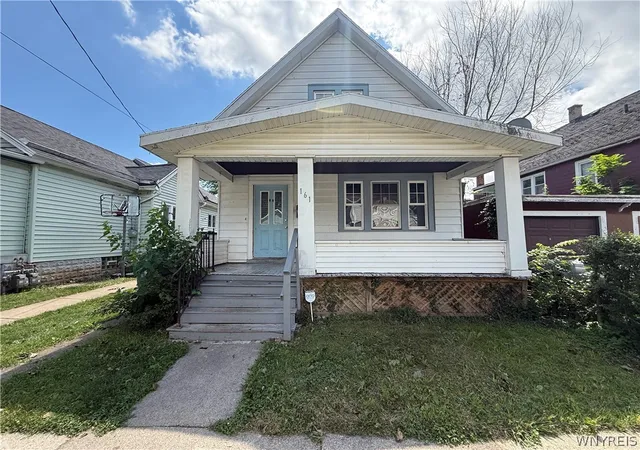 Photo 1 of Single family home for sale at 161 Farmer St, Buffalo, NY 14207 | MLS# B1707841 | Listing updated on 2026-08-31