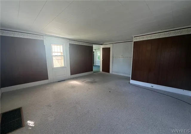 Photo 4 of Single family home for sale at 283 Wilcox St, Wilson, NY 14172 | MLS# B1707635 | Listing updated on 2026-09-03